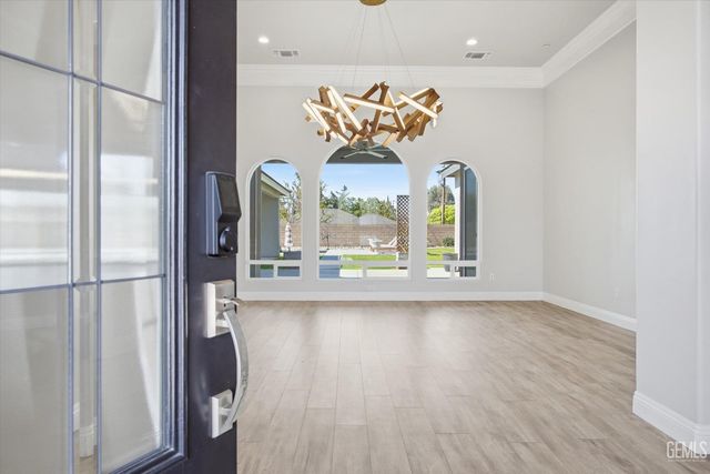 1509 Renoir Avenue, Bakersfield, CA 93314