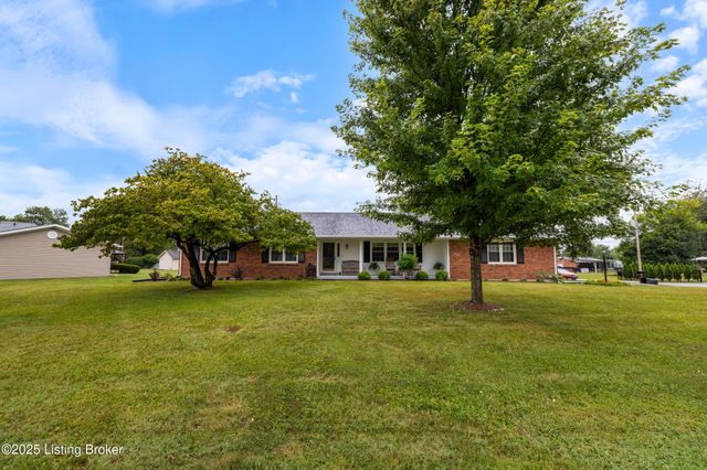 111 Hurstland Dr, Bardstown, KY 40004