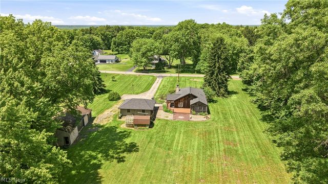 2258 Howland Wilson Road, Cortland, OH 44410
