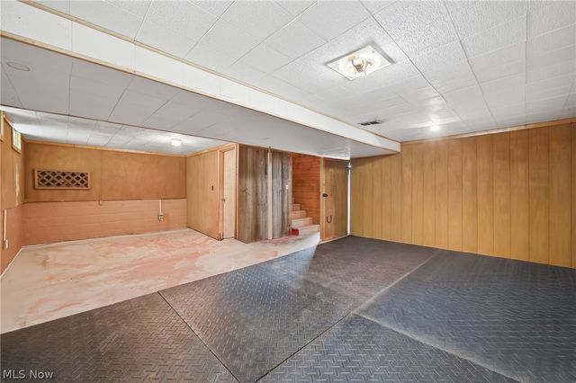 2258 Howland Wilson Road, Cortland, OH 44410
