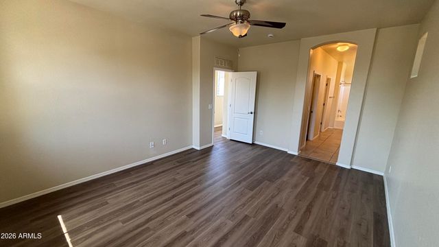 3899 S CRICKET Drive, Gilbert, AZ 85297