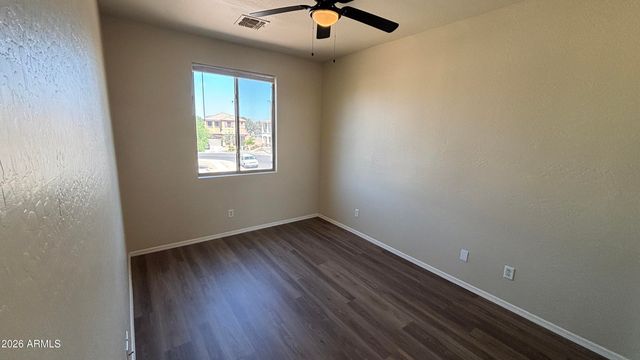 3899 S CRICKET Drive, Gilbert, AZ 85297