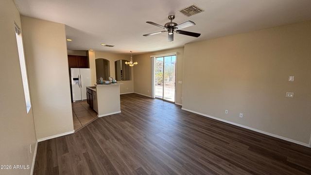 3899 S CRICKET Drive, Gilbert, AZ 85297