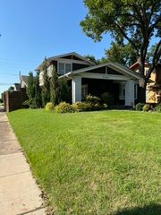 5746 Velasco Avenue, Dallas, TX 75206