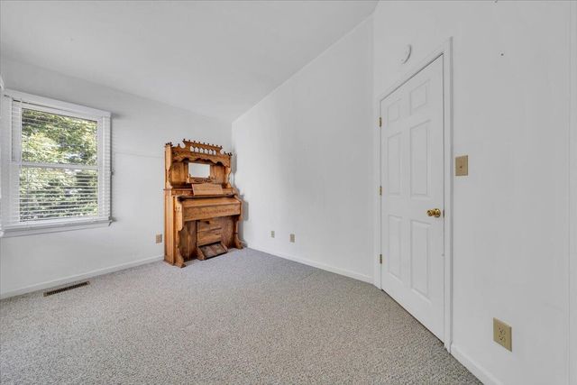 4646 Mill View CT, Roanoke, VA 24018