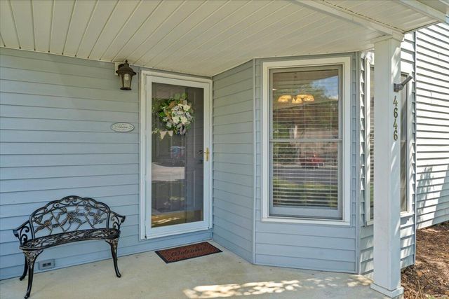 4646 Mill View CT, Roanoke, VA 24018