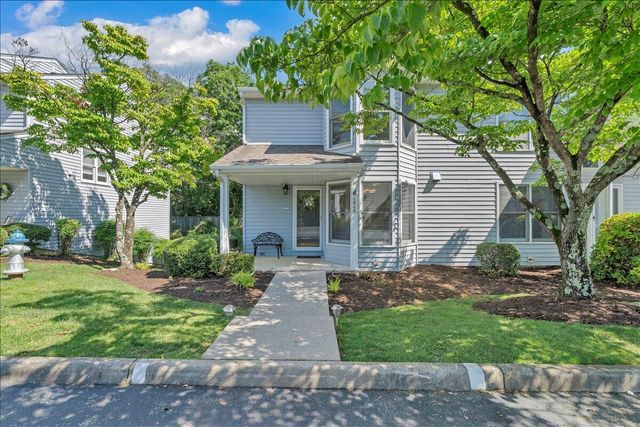 4646 Mill View CT, Roanoke, VA 24018