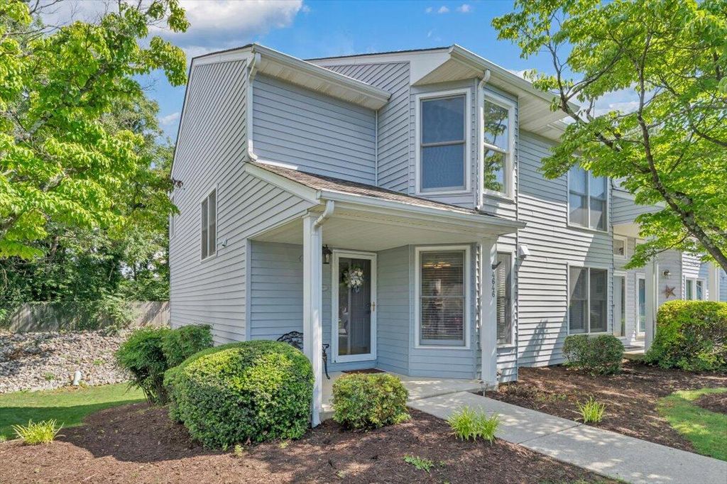 4646 Mill View CT, Roanoke, VA 24018
