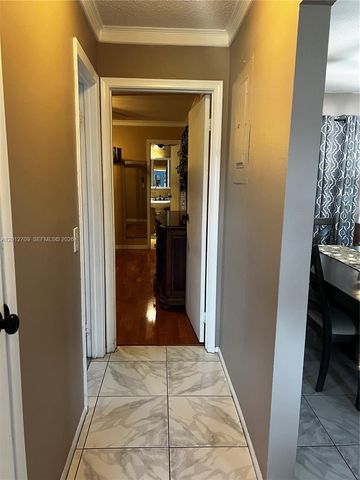8350 NW 27th Pl, Sunrise, FL 33322