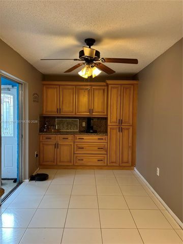 8350 NW 27th Pl, Sunrise, FL 33322