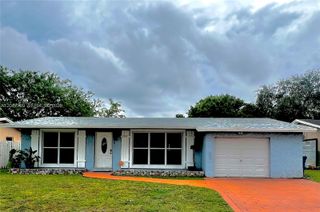 8350 NW 27th Pl, Sunrise, FL 33322