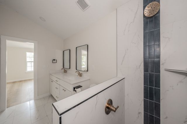 5608 Birchman Avenue, Fort Worth, TX 76107