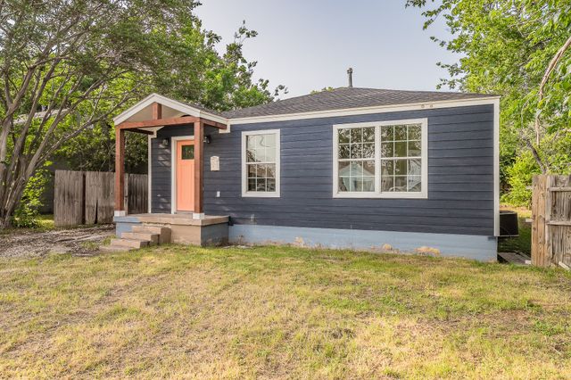 5608 Birchman Avenue, Fort Worth, TX 76107