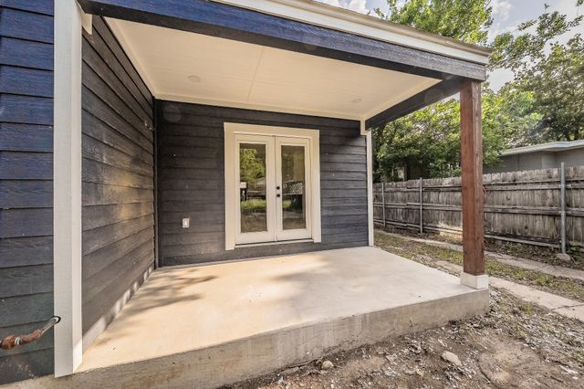 5608 Birchman Avenue, Fort Worth, TX 76107