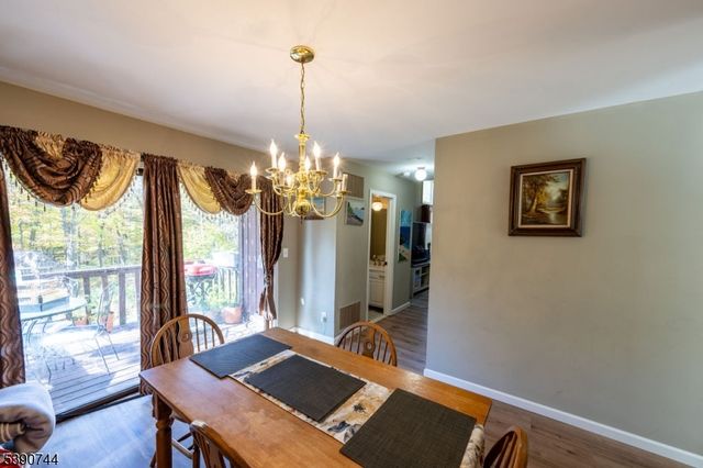 13 Village Way E7, Vernon Twp., NJ 07462