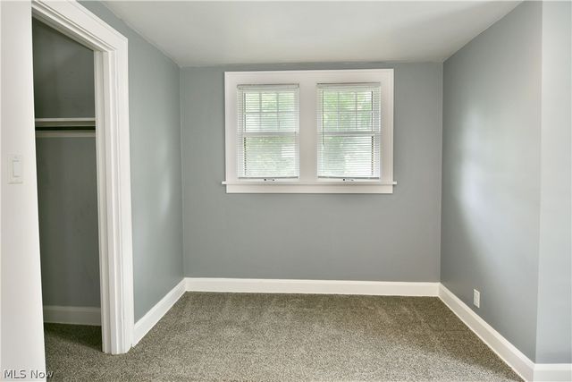 1735 Edgewood Street NE, Warren, OH 44483
