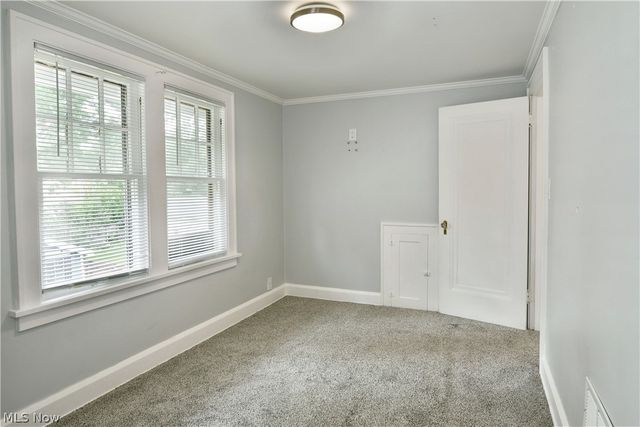 1735 Edgewood Street NE, Warren, OH 44483