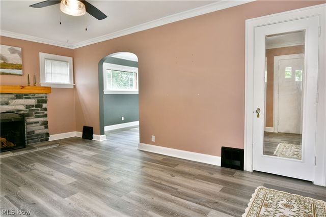 1735 Edgewood Street NE, Warren, OH 44483