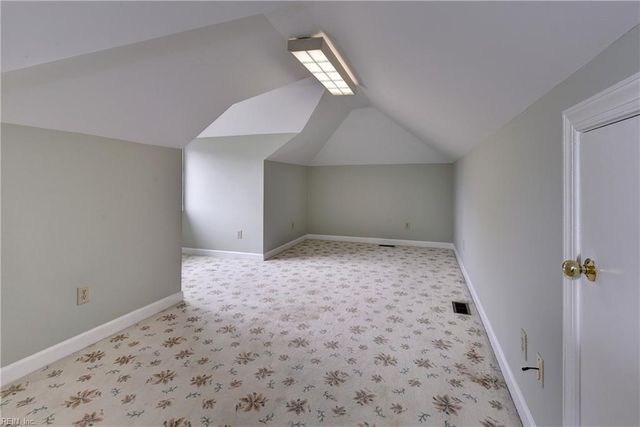 105 Roger Smith, Williamsburg, VA 23185