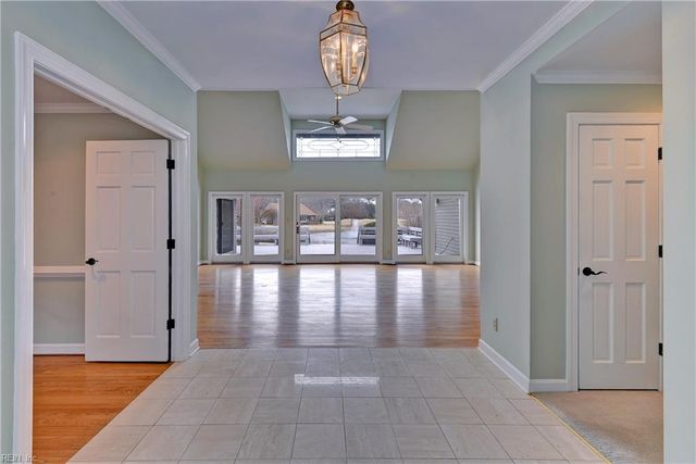 105 Roger Smith, Williamsburg, VA 23185