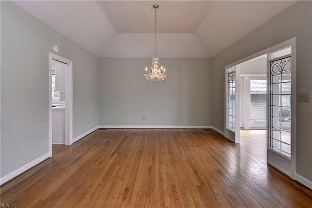 105 Roger Smith, Williamsburg, VA 23185