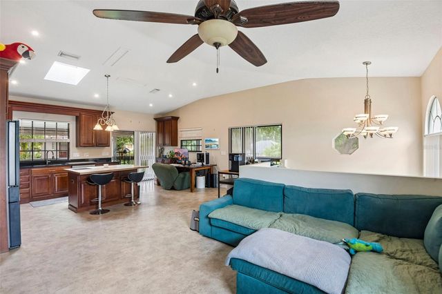 5831 114TH TERRACE N, Pinellas Park, FL 33782