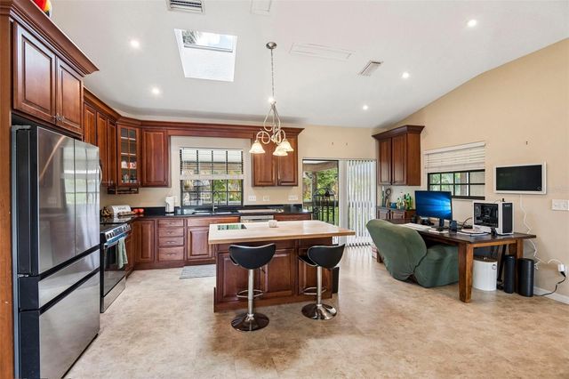 5831 114TH TERRACE N, Pinellas Park, FL 33782