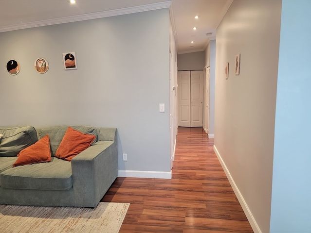 30 Church St 12, Braintree, MA 02184