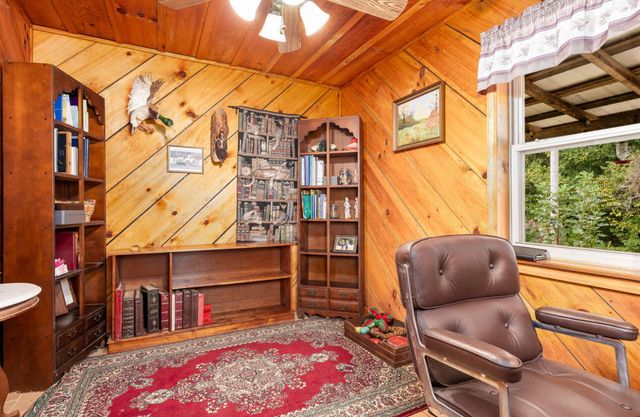 181 Casey Branch Road, Burkesville, KY 42717