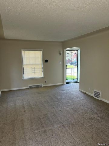 11632 Laing Street, Detroit, MI 48224