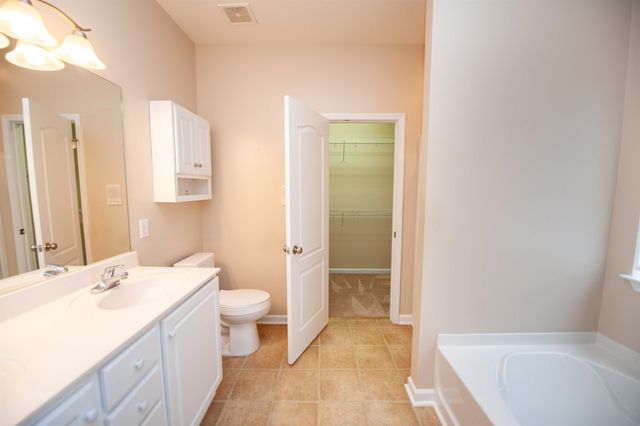 555 Clairidge Drive, Spartanburg, SC 29316