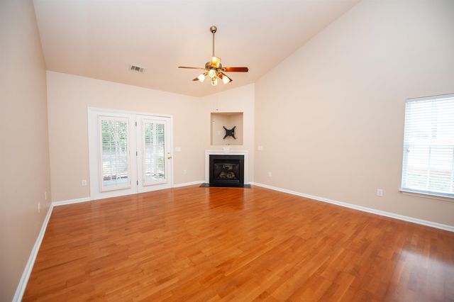 555 Clairidge Drive, Spartanburg, SC 29316