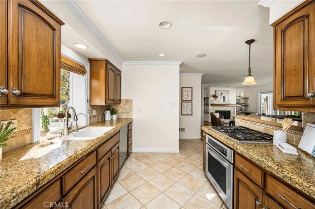 625 E Adams, Orange, CA 92867