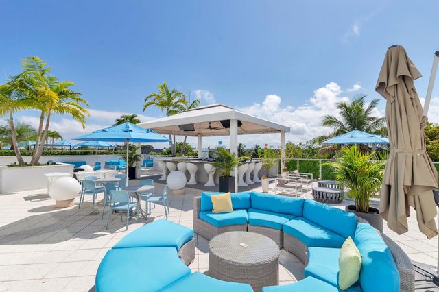 236 SE 5th Avenue 301, Delray Beach, FL 33483