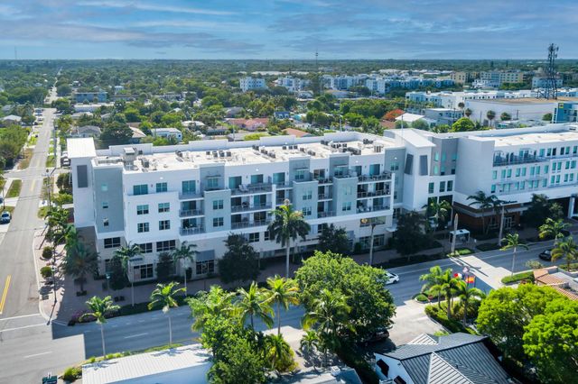 236 SE 5th Avenue 301, Delray Beach, FL 33483