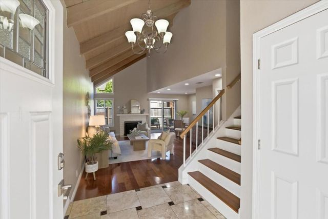 22835 Poplar Grove Square, Cupertino, CA 95014