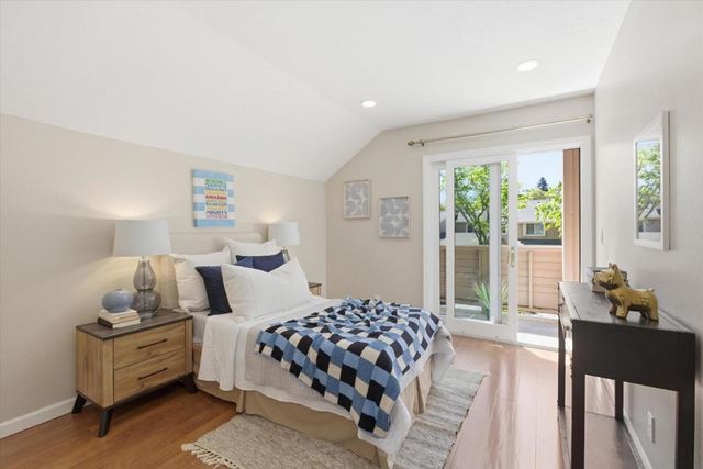 22835 Poplar Grove Square, Cupertino, CA 95014