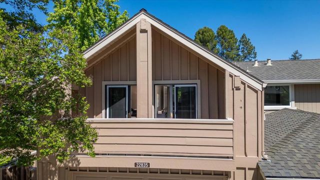 22835 Poplar Grove Square, Cupertino, CA 95014