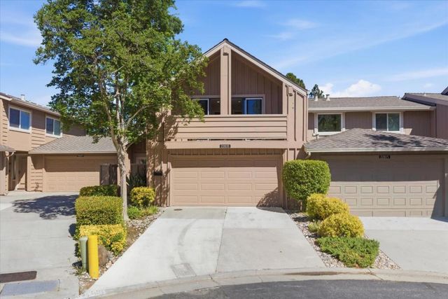22835 Poplar Grove Square, Cupertino, CA 95014