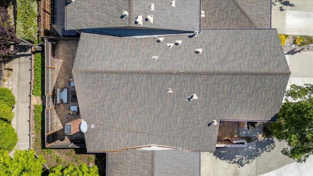 22835 Poplar Grove Square, Cupertino, CA 95014