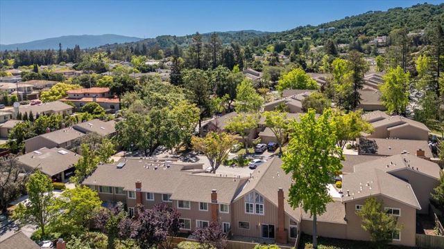 22835 Poplar Grove Square, Cupertino, CA 95014