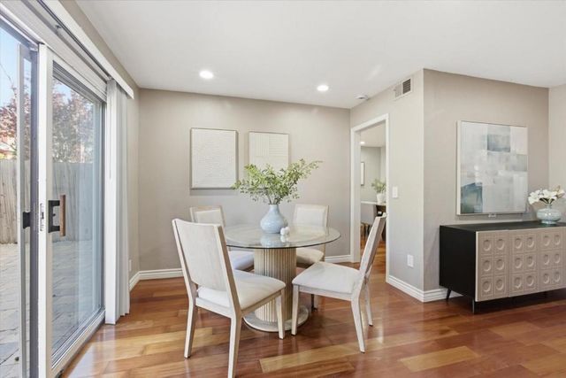 22835 Poplar Grove Square, Cupertino, CA 95014