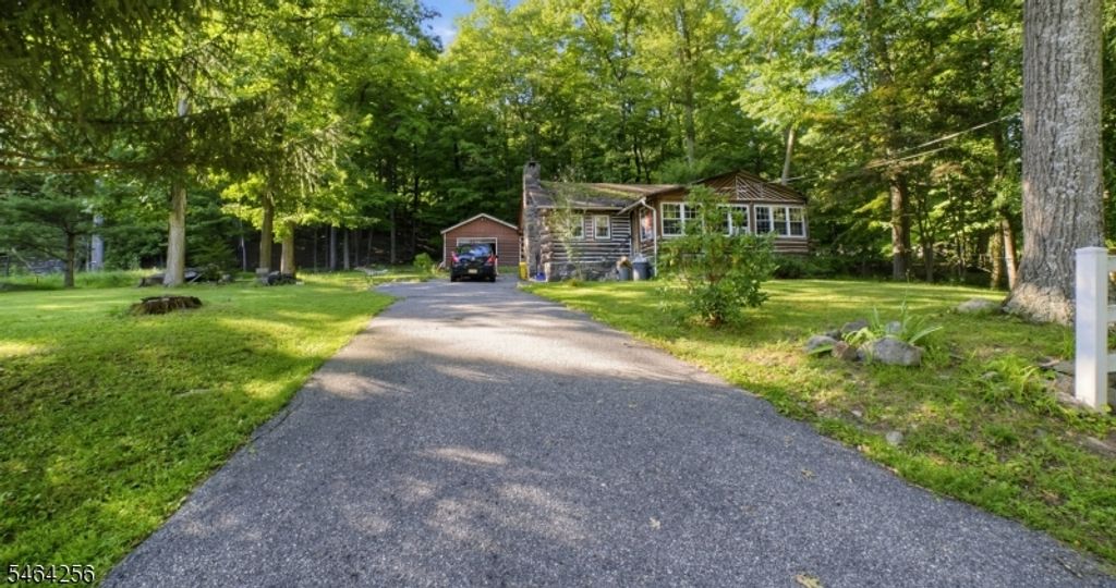 148 Bearfort Rd, West Milford Twp., NJ 07480 — photo 2