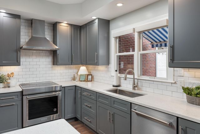 21 Oliver Court, Signal Mountain, TN 37377