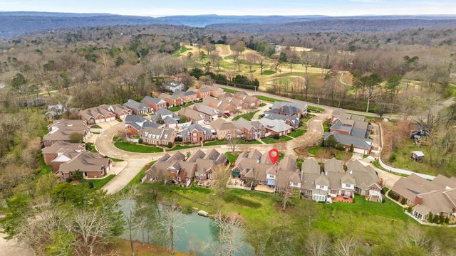 21 Oliver Court, Signal Mountain, TN 37377