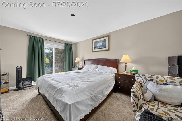 24435 Bashian Drive, Novi, MI 48375