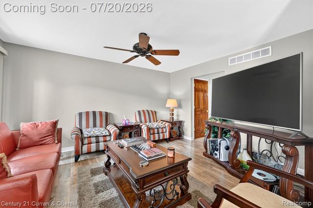 24435 Bashian Drive, Novi, MI 48375