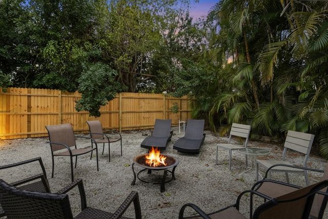 1644 REDWOOD STREET Apt D, Sarasota, FL 34231