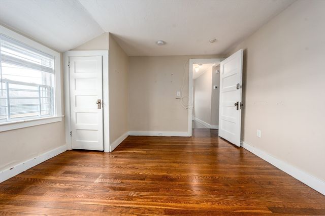 84 Bearses Way, Barnstable, MA 02601