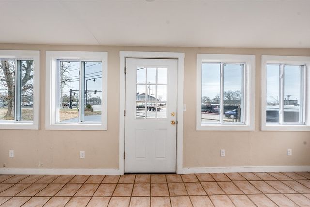 84 Bearses Way, Barnstable, MA 02601